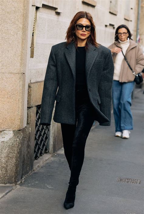 Cold-Weather Layering: Coats, Blazers & Sweaters - Minimalist Street ...