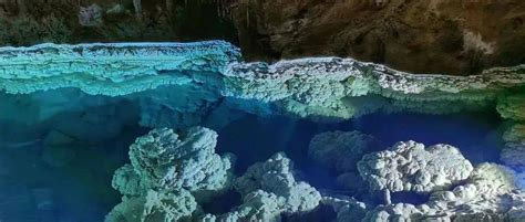 贵州发现罕见的地下秘境，进洞不到200米就惊现壮观钟乳石林，从未有人到过山洞最深处【户外行军蚁Explore adventure】