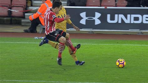 WATCH: Jose Fonte's wild challenge on Danny Rose in Southampton's ...