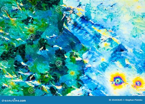 Crystals Of Sodium Borate Under The Microscope Stock Image ...