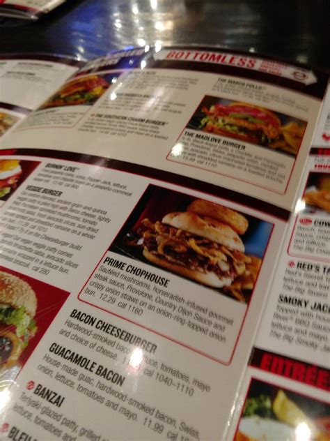 Menu at Red Robin Gourmet Burgers and Brews restaurant, Grants Pass