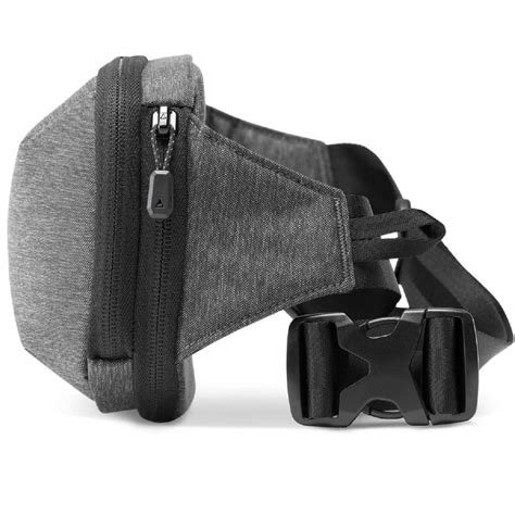 NOMATIC Navigator Lite Sling — CampSaver