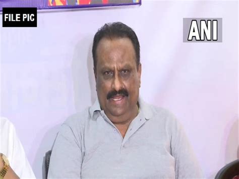 Dnyandev Wankhede files affidavit before Bombay HC alleging Nawab Malik ...