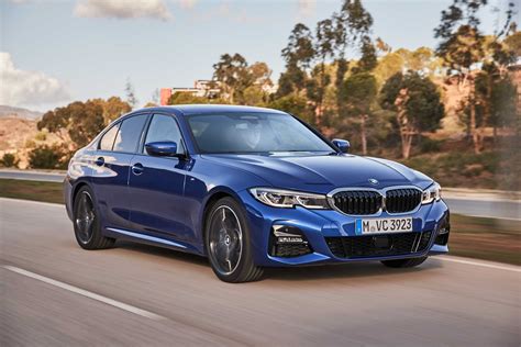 Der neue BMW 330i, Modell M Sport, Portimao Blau Metallic, 19” Felge Styling 791 M (12/2018).