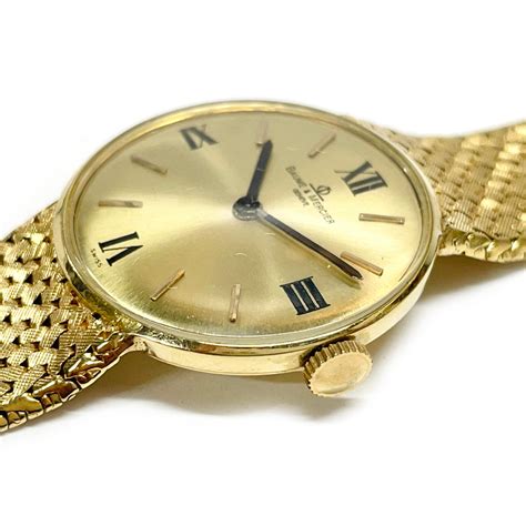 Baume et Mercier Yellow Gold Wristwatch For Sale at 1stDibs | baume and ...