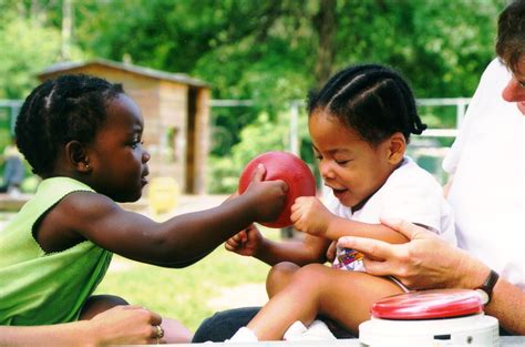 About Joint Attention | Advancing Social-Communication and Play