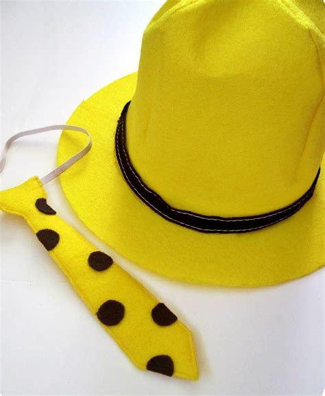DIY Curious George Costume: Yellow Hat and Tie