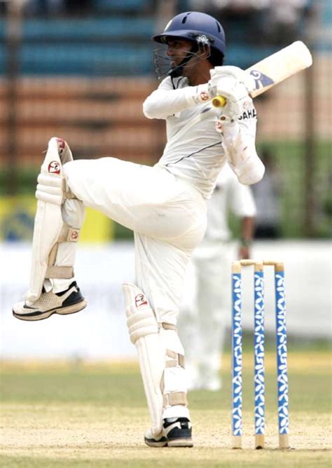 Dinesh Karthik pulls one to the midwicket fence | ESPNcricinfo.com