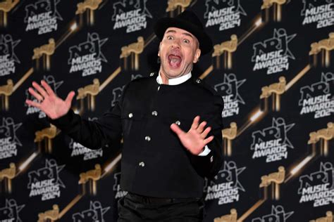 « Mask Singer » : lapin, DJ, doudou…. ces 10 nouveaux costumes à découvrir dans la saison 8 - Public