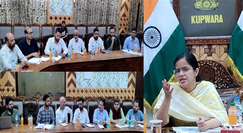 DC Kupwara chairs DLAMC meeting, reviews enrolment progress
