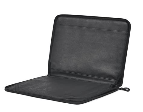 Can a Laptop Sleeve Really Keep Your Device Safe? – LeatherNoLeather