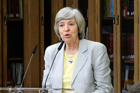 Women Politicians Portugal 的图像结果