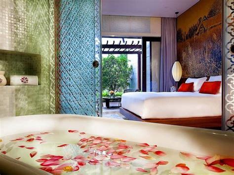 Best Luxury Resorts Around Indian Metro Cities | Lifestyle