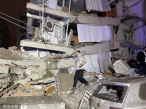 土耳其7.8级地震伤亡人数：遇难人数或超两万(两次强地震)_奇趣解密网
