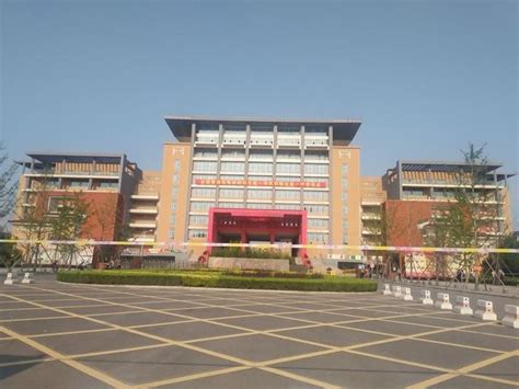 我校学考考察科目考试圆满完成-邯郸市第二中学