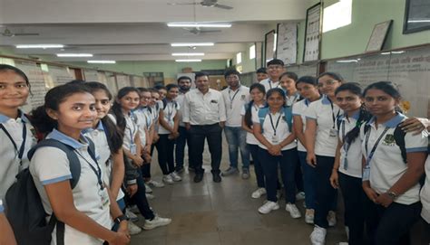 Civil- Industrial Visit- 2022-23- ZTC Bhusawal Railway Station. Dist ...