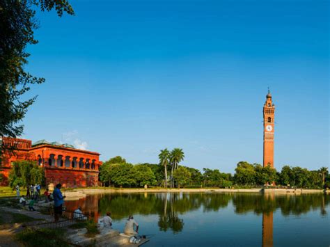 Clock Tower - Lucknow: Get the Detail of Clock Tower on TimesTravel