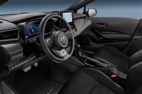 Best All-Wheel-Drive Hatchbacks | 2024 Ratings | CarBuzz