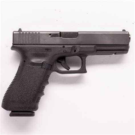 Glock G17 Gen 4 Mos - For Sale, Used - Excellent Condition :: Guns.com