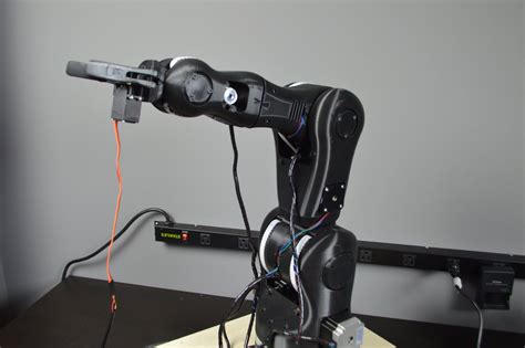 Build a Giant 3D Printed Robot Arm : 83 Steps (with Pictures ...