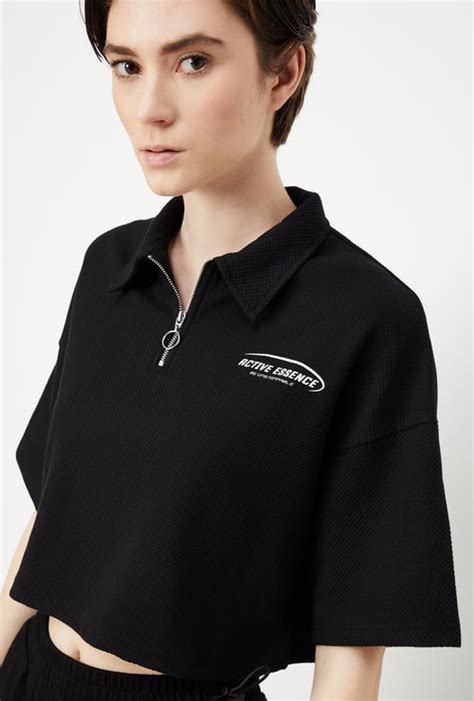 Buy Sports T-shirts for Women Online in India | Max Fashion