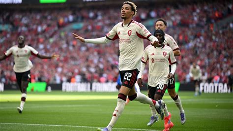 'Ridiculous footballer' - Hugo Ekitike leaves Liverpool fans in ...