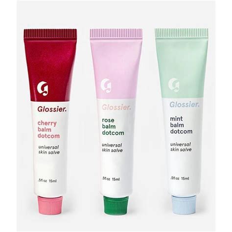 Glossy Lids Eye Makeup - How To Wear Gloss Eyelids? | Vogue India ...