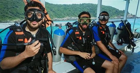 Experience PADI Discover Scuba Diving in Pattaya with a PADI 5 Star ...