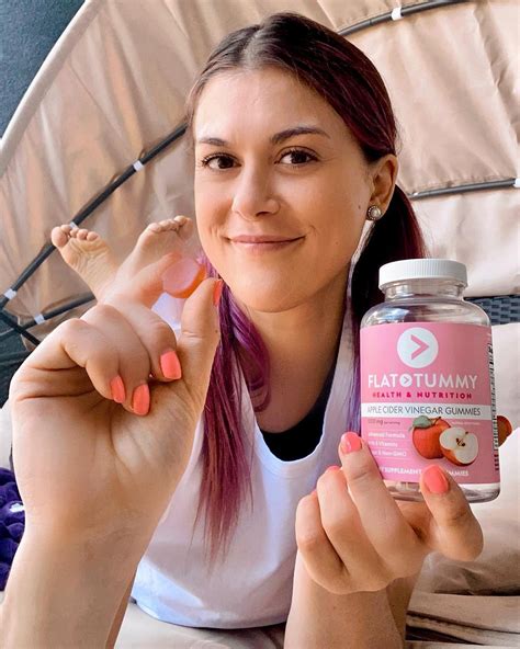 Lindsey Shaw : r/CelebrityFeet