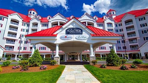 Riverwalk Resort At Loon Mountain ₹ 15,877. Lincoln Hotel Deals ...