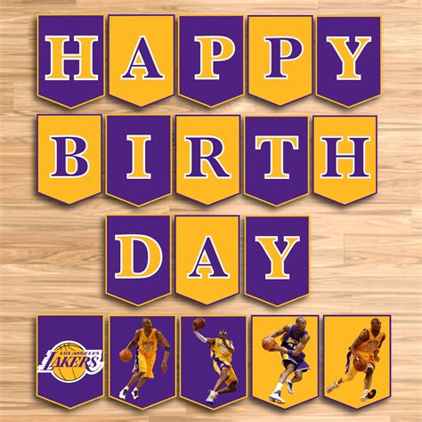 banner 18 lakers