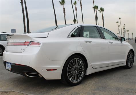 Road Test : 2013 Lincoln MKZ Hybrid "The Great White Hope" - The Ignition Blog