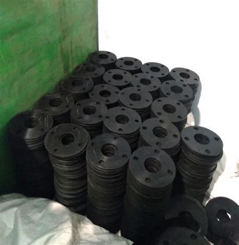 Pipe Flange Gasket - Black Neoprene Gaskets Manufacturer from Hyderabad