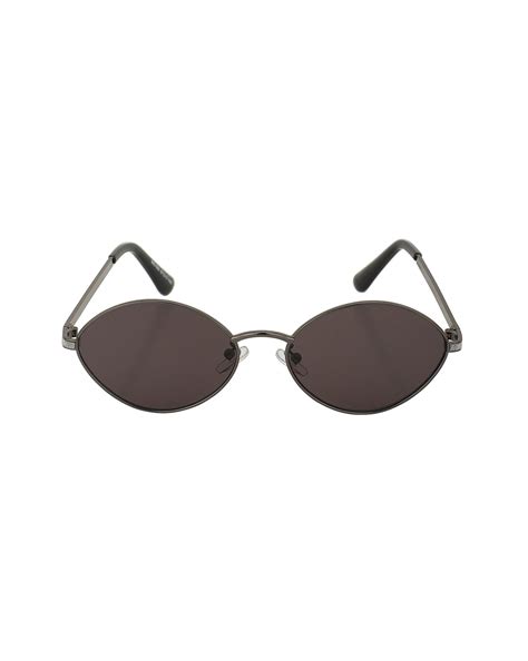 Metallic With Silver Toned Oval Sunglass For Women And Uv Protected Le ...
