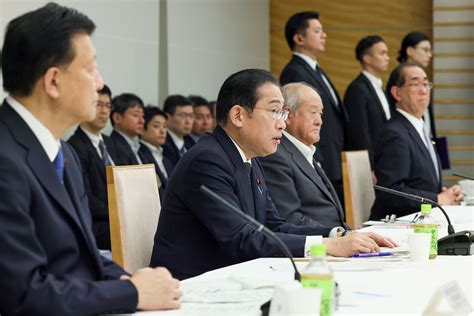 政治 的图像结果