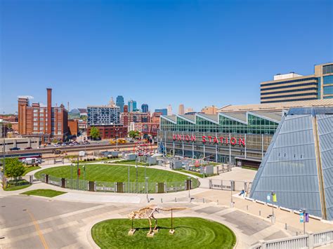 30 W Pershing Rd, Kansas City, MO 64108 - Union Station | LoopNet
