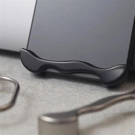 iPhone 15 Pro Bumper Case: Minimalist Titanium Metal Frame with Camera