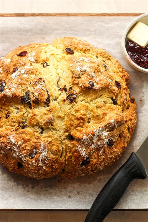 Irish Soda Bread with Dried Cranberries - SueBee Homemaker