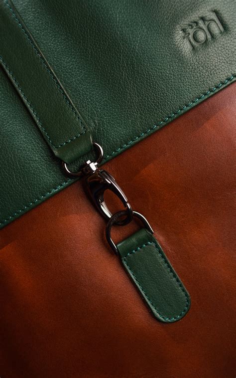 Tohl : Luxury Leathercraft
