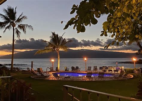 Honokeana Cove - Maui Oceanfront Condos