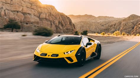 Lamborghini Huracán Sterrato | 2024MY | Front Three-Quarter