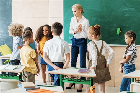 Positive Classroom 的图像结果