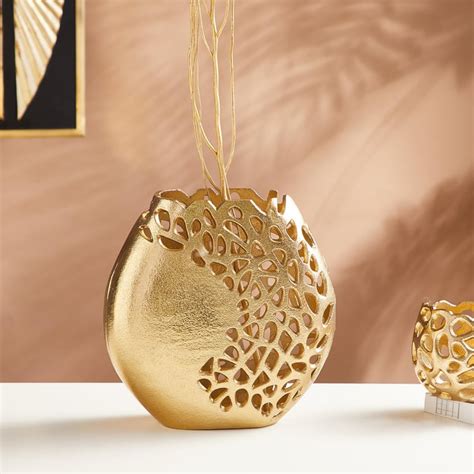 Buy Corsica Zarin Aluminium Cut-Out Vase from Corsica by Home Centre at ...