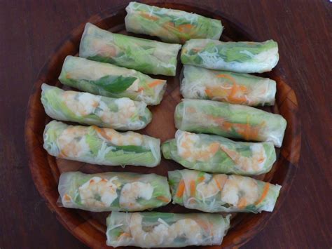 Food Endeavours of the Blue Apocalypse: Vietnamese Rice Paper Rolls