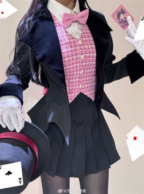 [Cosplay] The Real-Life Ran Mori Stepped Right Out of the Manga