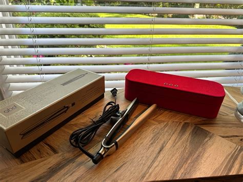GHD PLATINUM+ STYLER - 1 FLAT IRON, LIMITED EDITION - CHAMPAGNE GOLD