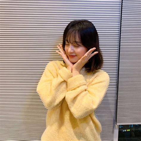 Kim Ji-won's skincare routine will help you achieve glass skin of dreams