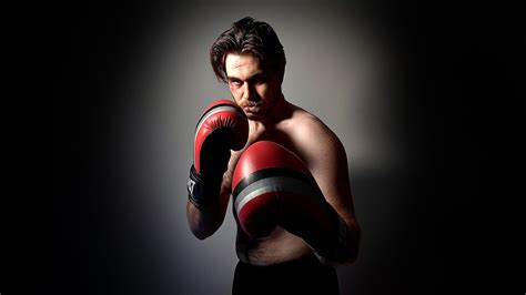 Shadow Boxing 的图像结果