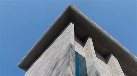 This factory in Ahmedabad is designed as a response to the pandemic ...