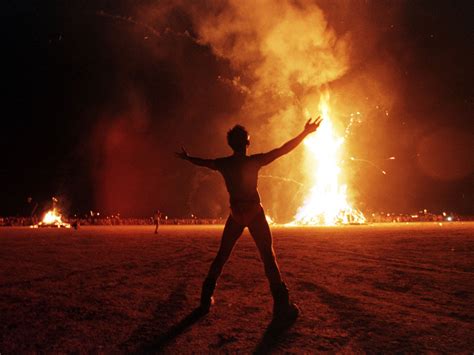 Burning Man festival delayed by severe rain as organisers close gates ...